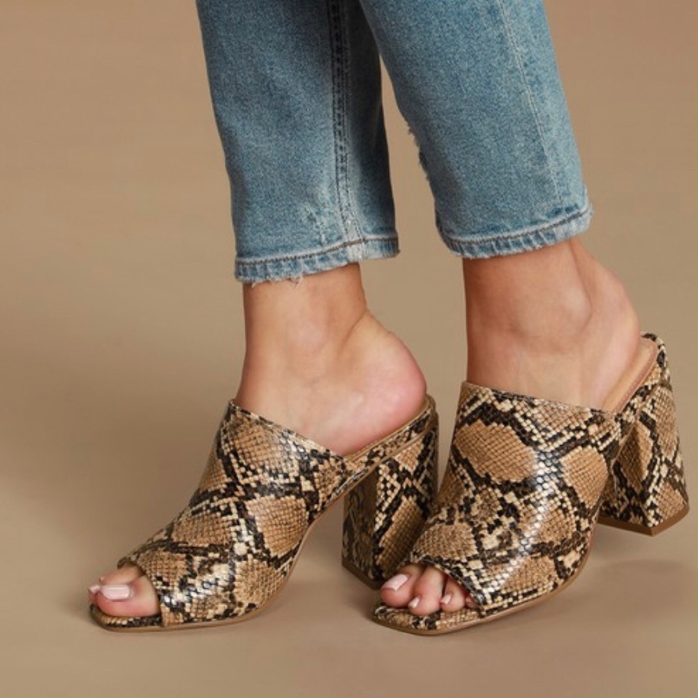 Lulu’s snakeprint chunky peep toe heels